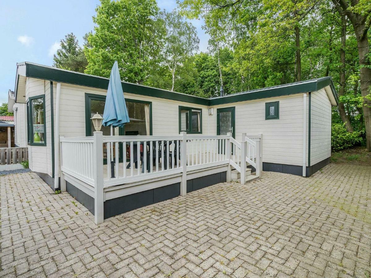 Comfortable Chalet With A Terrace At 3 Km From Baarle-Nassau Kültér fotó